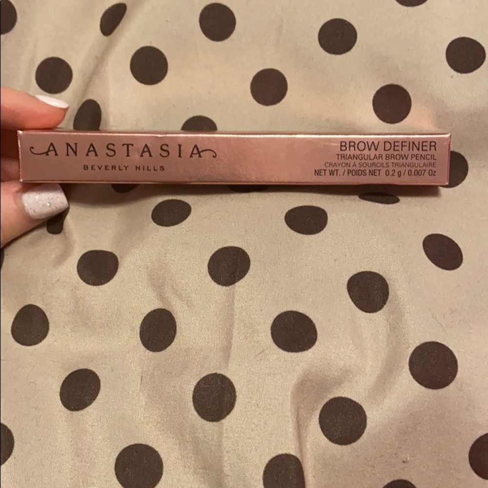 Anastasia Beverly Hills Brow Definer